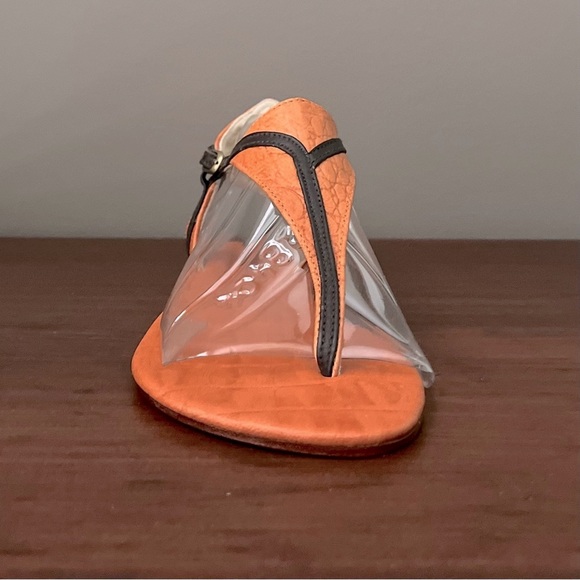 New - Cocobelle thong sandal in embossed orange leather, brown accents - Size 9 - Picture 2 of 8